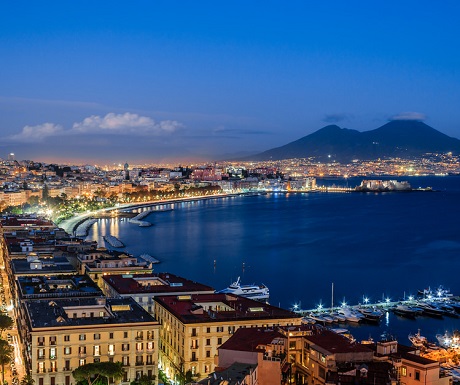 7 reasons to see Naples before you pass on